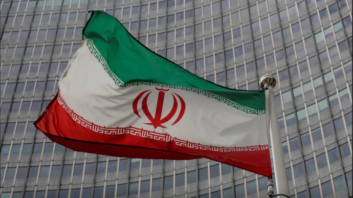 США обвиняют Иран в ядерном вымогательстве 