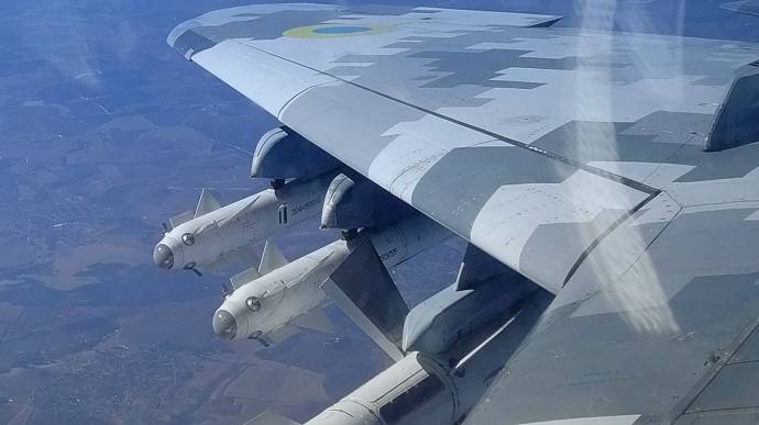 Юг: украинская авиация атаковала скопление врага и его техники