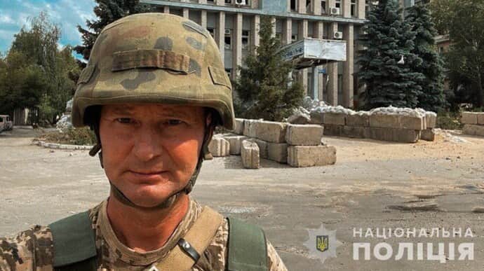 The hardest thing is reporting soldiers' deaths: policeman from Luhansk Oblast fights against Russians together with his son