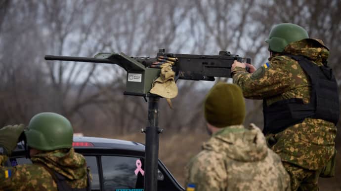 Зеленскому на Днепропетровщине показали, как готовят огневые группы для уничтожения дронов  