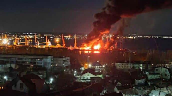 На знищеному Новочеркаську ймовірно загинули 74 моряки, ще 27 були поранені — Спротив