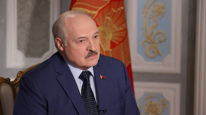 Lukashenko says he has stationed ten units along the border