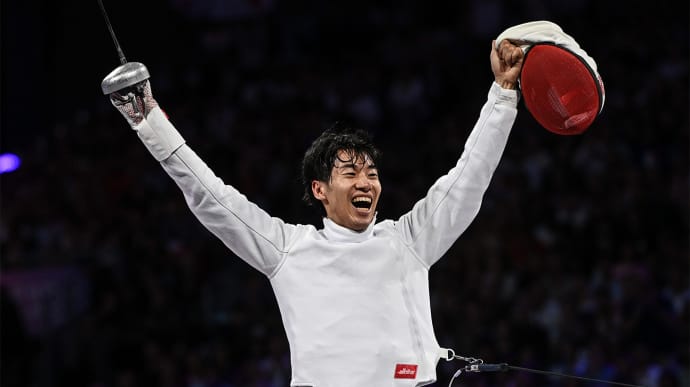 Japanese épée fencer coached by Ukrainian wins gold at 2024 Olympic Games