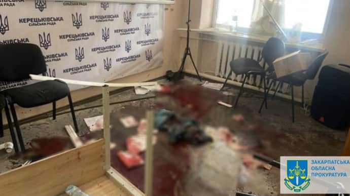 Депутат, который взорвал гранаты на заседании сельсовета на Закарпатье, предстанет перед судом
