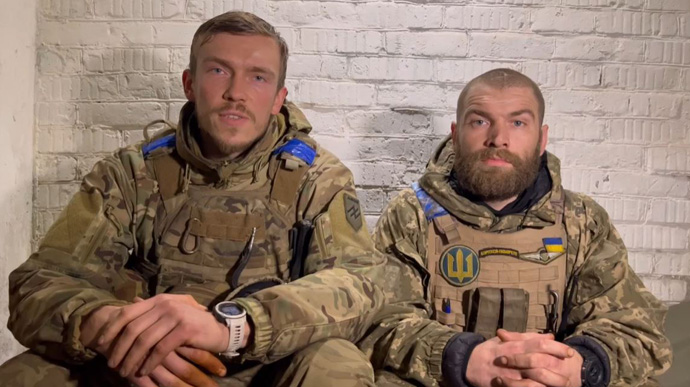 Лідери Азова і 36-ї ОБрМП записали спільне відео після об'єднання у Маріуполі