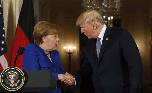 Меркель с Трампом говорили об Украине во время встречи
