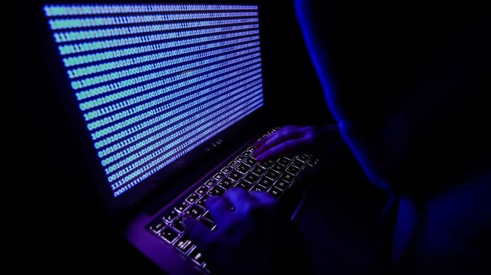 Мощная кибератака: полиция открыла уголовное производство