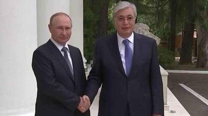 Putin announces joint Russian–Kazakh military exercises