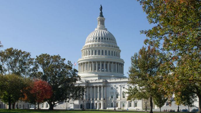 У Сенаті США запропонували санкції проти РФ на випадок вторгнення в Україну