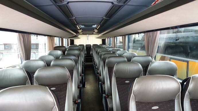 У Чорногорії затримали водіїв українського туристичного автобуса – МЗС
