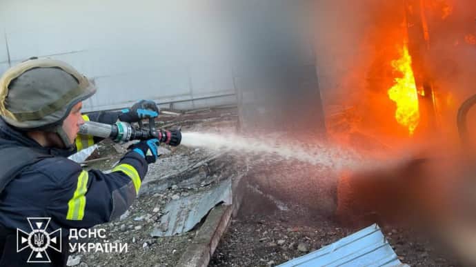 Residential buildings on fire after attack on Kharkiv, one person injured