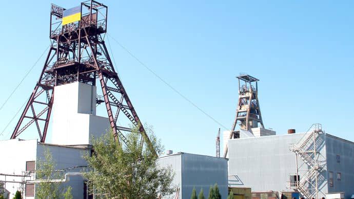 Трое шахтеров погибли в Донецкой области в результате выброса угля и газа