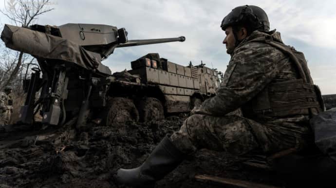 Ukraine's forces report Russian retreat on Zaporizhzhia front – video