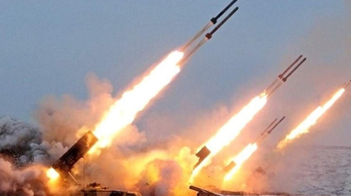 Anti-aircraft defence activated in Kyiv Oblast, rockets strike Vinnytsia Oblast, explosions rock Ivano-Frankivsk Oblast