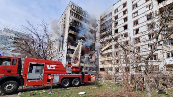 Russians hit two apartment blocks in Zaporizhzhia with missiles