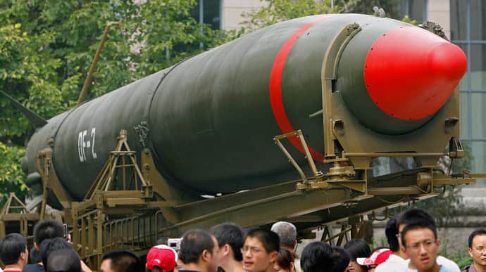 Китай за последний год накопил много ядерного оружия - Пентагон
