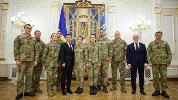 Зеленський підписав указ про подвійну мінімалку для військових з 2023 року