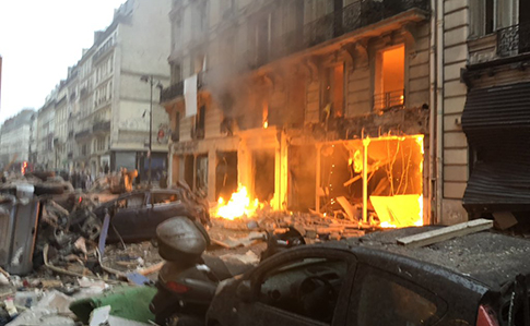 В результате взрыва в Париже пострадал украинец