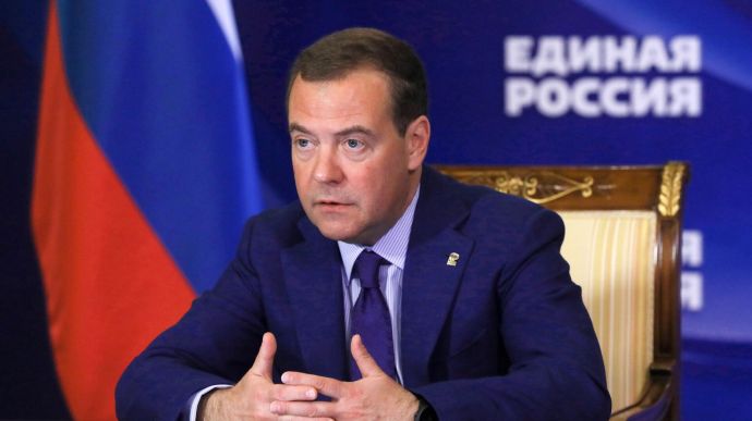 Medvedev: Russia would have been torn apart if not for nuclear weapons 
