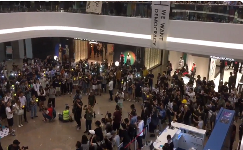 Протестующие в Гонконге избрали новую тактику протестов