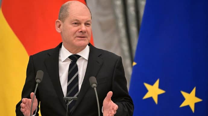 Scholz says Ukraine and Germany are close to agreeing on security guarantees
