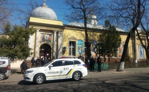 Опасная Пасха: полиция рассказала, как будет реагировать на толпы возле храмов
