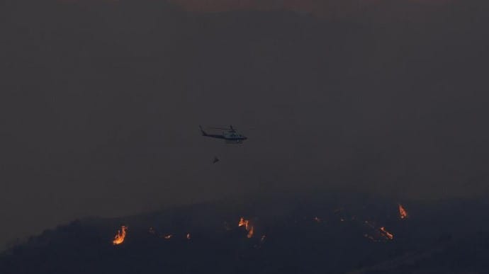 Внаслідок маштабних лісових пожеж на Кіпрі вже є загиблі