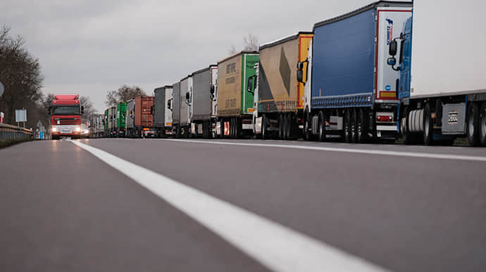 Ukraine and Poland agree on conditions for unblocking border for truck traffic