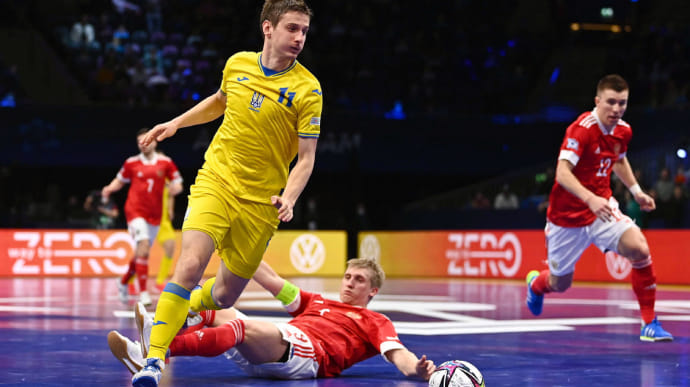 Украина минимально проиграла России в полуфинале Евро-22 по футзалу