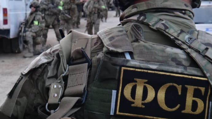 ФСБ завезла у Мелітополь загони навчених шпигунів – мер