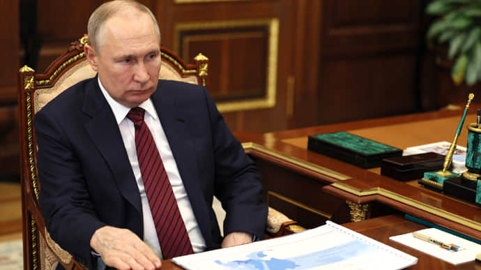 Російська еліта вже не вірить, що Путін переможе у війні − Bloomberg