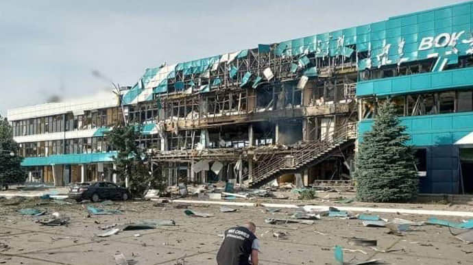 Наслідки атаки на Одещину: окупанти зруйнували будівлю Дунайського пароплавства та морвокзал