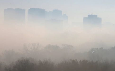 Київ досі в диму: лише у столиці десятки пожеж