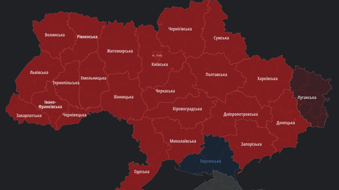 Россияне выпустили ракеты: почти по всей Украине воздушная тревога