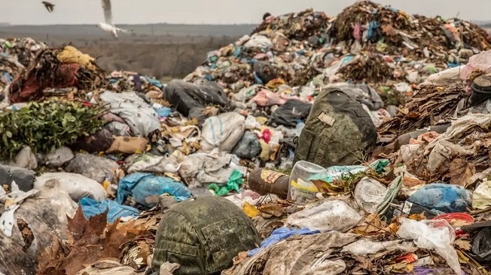 Загарбники у Херсоні спалювали тіла своїх загиблих на сміттєзвалищі – The Guardian