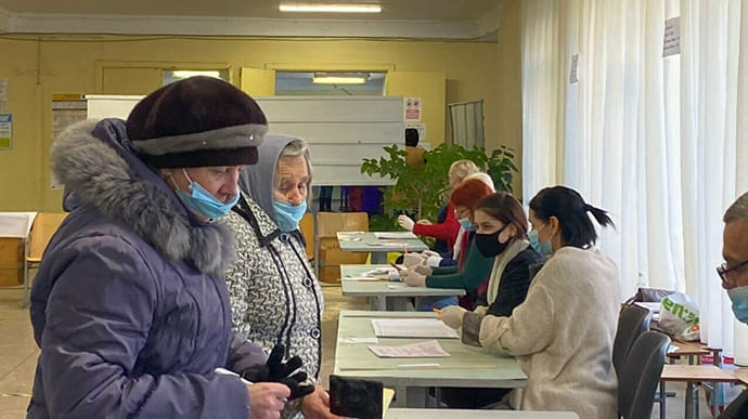 Явка на виборах у Кривому Розі склала близько 35%