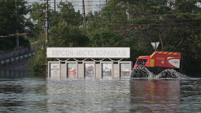 Після підриву ГЕС вже затопило майже 2 тисячі будинків на правобережжі – Херсонська ОВА