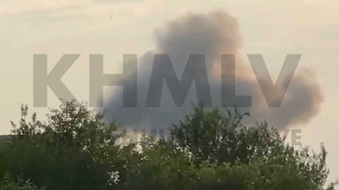 3 rockets from Russian occupying forces arrived at the Khmelnytskyi region: there is an injured person