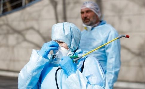 Уже 1319 людей захворіли на COVID-19 в Україні, 38 людей померли