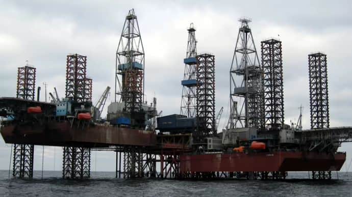 Ukraine regains control of Boyko Towers in Black Sea | Ukrainska Pravda