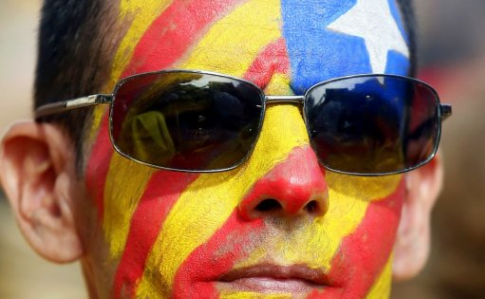 Парламент Каталонии официально провозгласил независимость республики