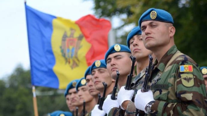Военные из Молдовы примут участие в параде в Киеве