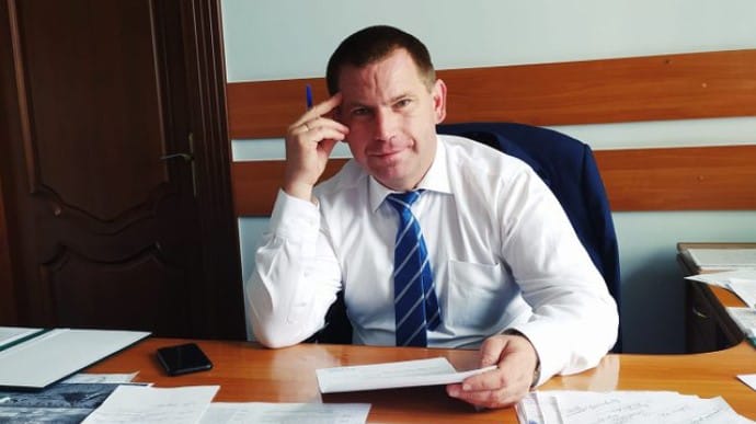 Зеленский уволил главу Черниговской РГА, которого поймали на взятке