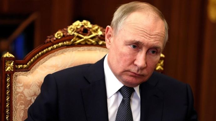 Путін вирішив насаджати молоді основи російської державності