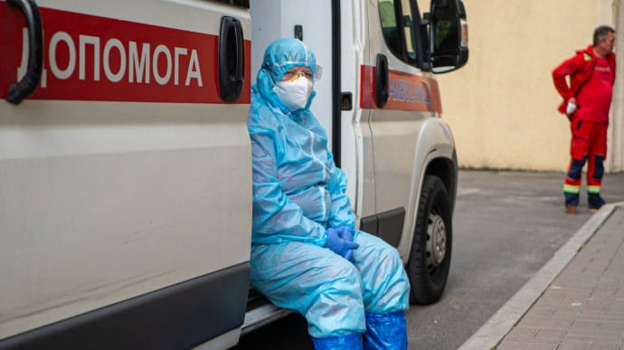 В Киеве 447 новых заражений коронавирусом, десятки человек умерли