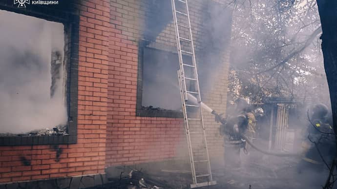 House burns down in Kyiv Oblast due to fall of UAV wreckage