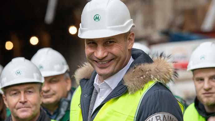 Минимум одну новую станцию метро откроют в Киеве до конца года – Кличко
