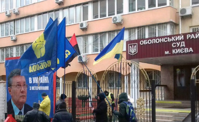 Показания командования: Янукович хотел применить Вооруженные силы на Майдане, но ему не дали