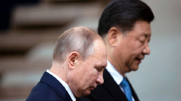 Китай заперечив наміри постачати зброю Росії 