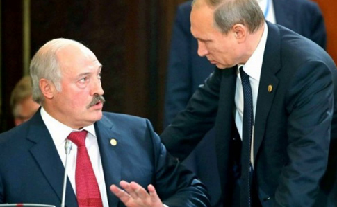 Лукашенко рассказал, как Путин склоняет Беларусь к объединению с Россией